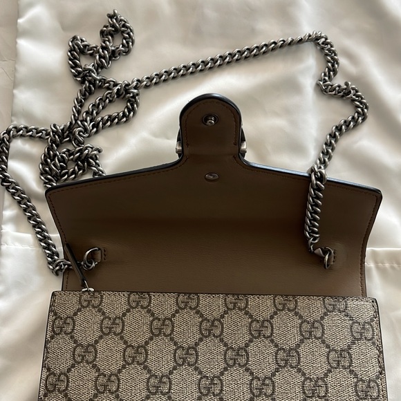 Gucci purse - Picture 9 of 11